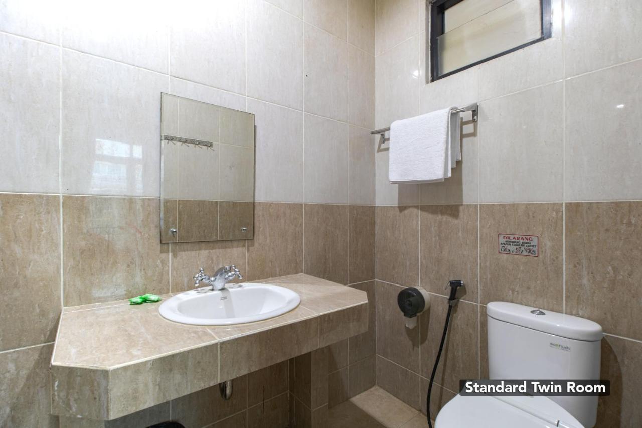 Hotel Arjuna Bekasi Ngoại thất bức ảnh